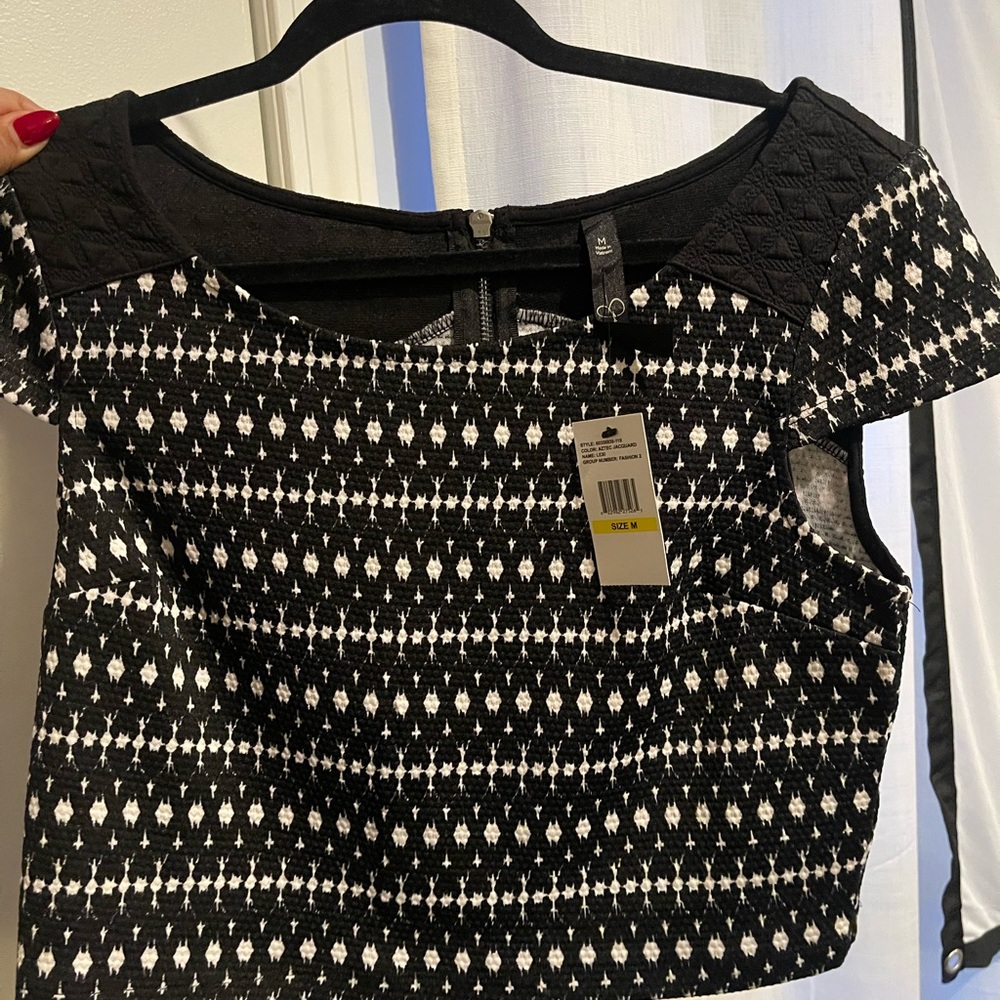 Jessica Simpson Black and White Women's Set